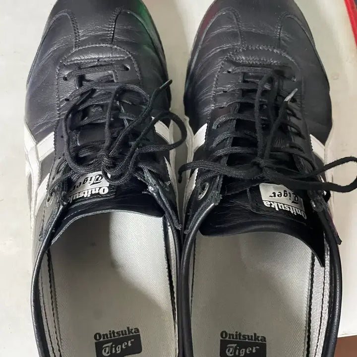 [SOLD OUT] 오니츠카타이거 멕시코66 sd 블랙 270