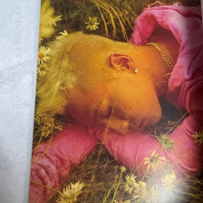 [BUNJANG] BIGBANG Taeyang White Night Photobook / 빅뱅 태양 white night 백야 화이트나잇 포토북