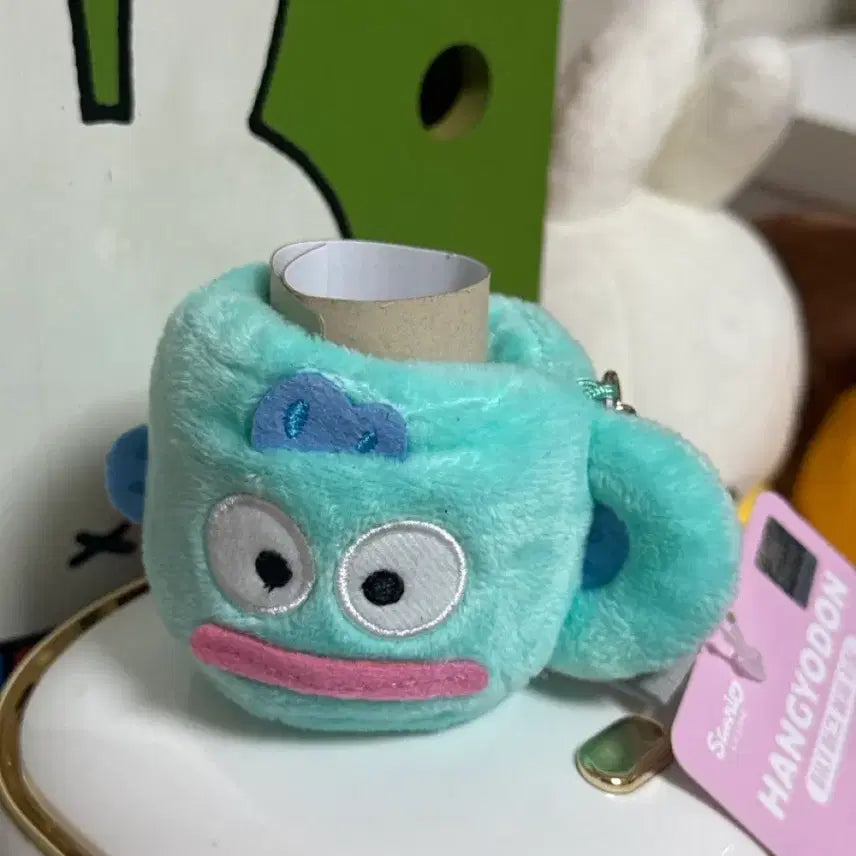 [BUNJANG] Hanggyodong Mini Mug Plush Keychain New / 한교동 미니 머그 봉제인형 키링 새상품