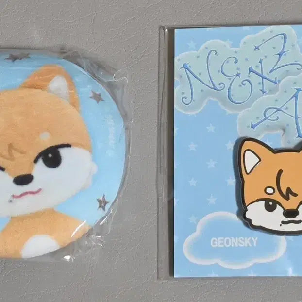 [BUNJANG] NexZOO 2nd Anniversary GgunSky Badge + Keyring Set / [넥스주] 건스키 세트 원가양도