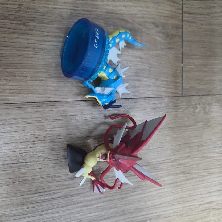 [BUNJANG] Kaiyodo Mega Gyarados &amp; Gyarados Figures (Shiny &amp; Regular) / 포켓몬 카이요도 메가 가랴도스 이로치, 일반 가랴도스 피규어