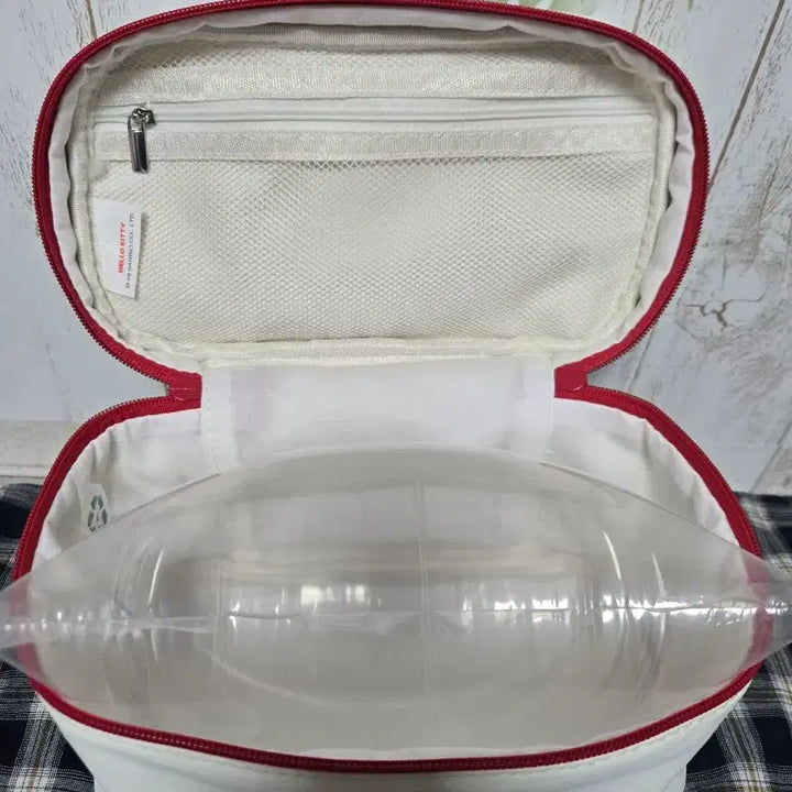[BUNJANG] Sanrio Hello Kitty Pouch Bag / 헬로키티파우치가방