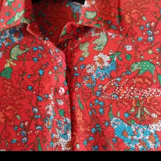 [BUNJANG] Beaded Flower Cool Blouse / 비즈 플라워 쿨 블라우스