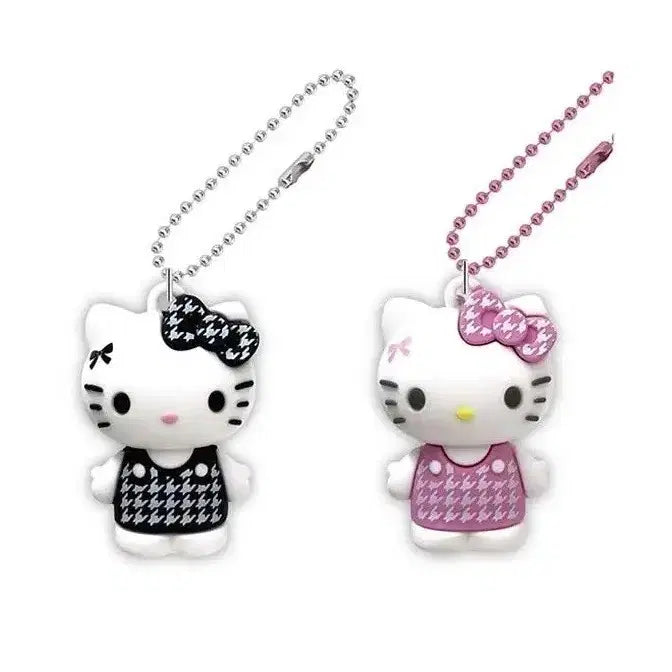 [BUNJANG] Sanrio Hello Kitty PVC Checkered 2-Set Keychain / 산리오 헬로키티 PVC 격자체크 핑크/블랙 2종세트