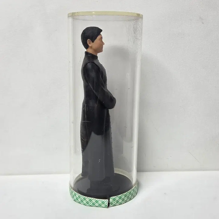 [BUNJANG] Catholic Priest Figurine with Cross / 가톨릭 신부님 피규어 천주교 피규어 신부님 십자가