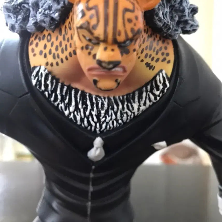 [BUNJANG] Rare Model Rob Lucci Transforming Figure / 로브루치 희귀모델 변신형 입니다. 원피스 피규어