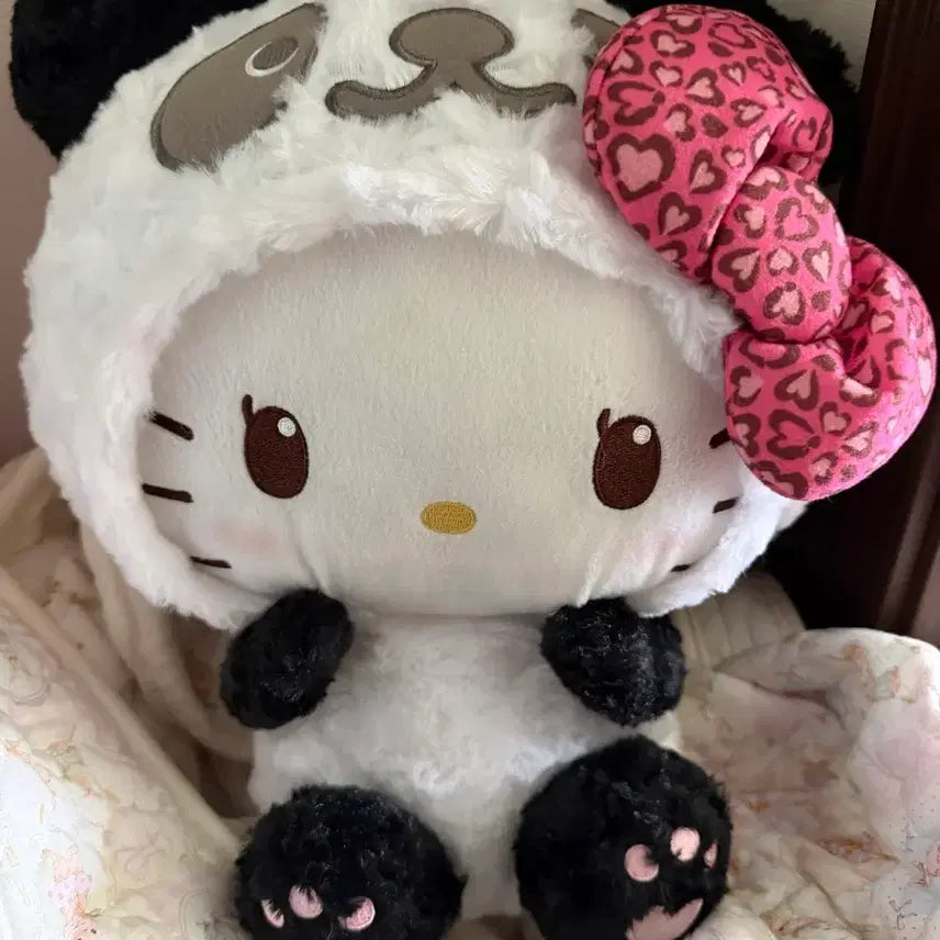 [BUNJANG] Vintage Panda Kitty Plush Doll / 고전 판다 키티 인형