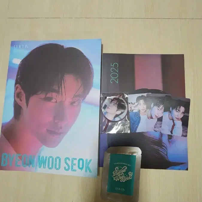 [BUNJANG] Byun Woo Seok DICON D Bundle Set Photocard Calendar Keychain / 변우석 디아이콘D일괄