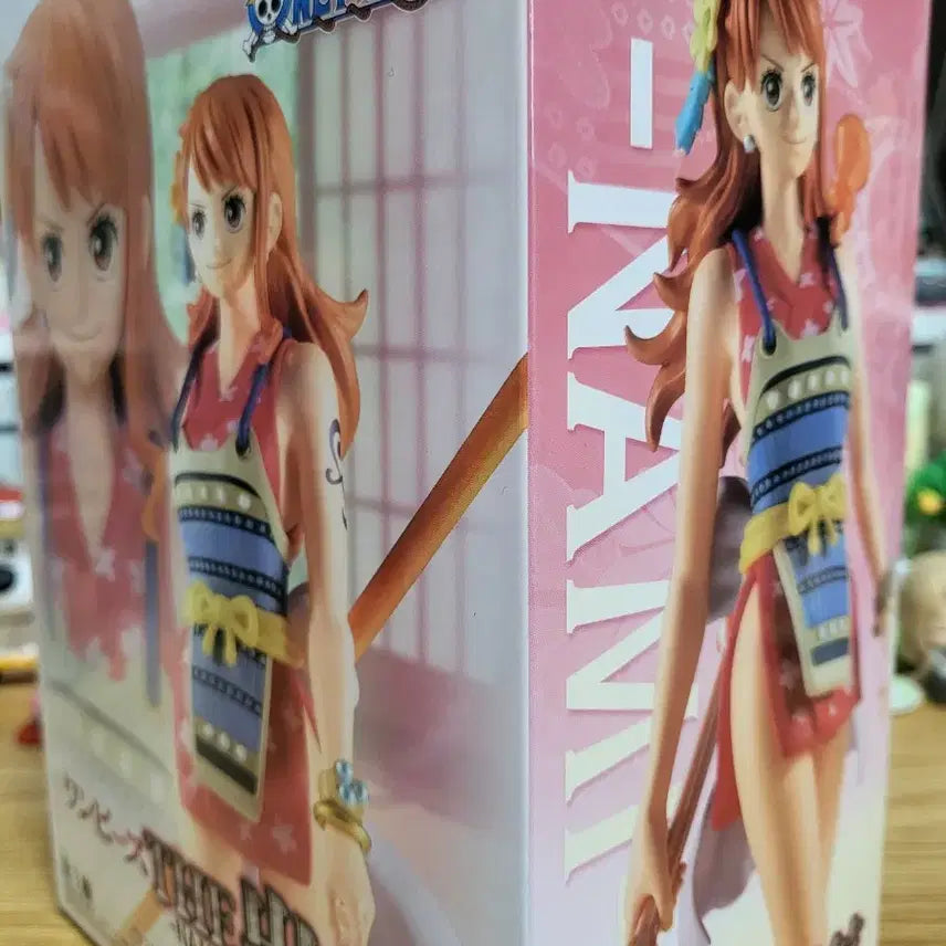 [BUNJANG] Bandai Banpresto One Piece Nami Figure (Sealed) / 원피스 나미 피규어(미개봉)