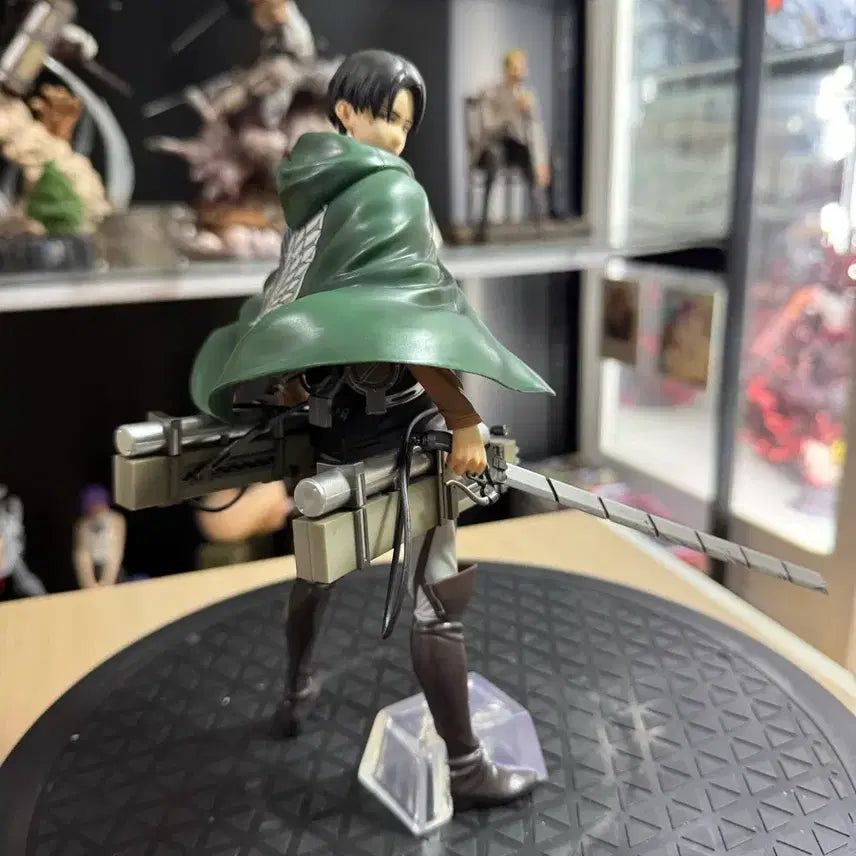 [BUNJANG] Attack on Titan Ichiban Kuji Levi Prize B / 진격의거인 제일복권 리바이 B상 판매합니다