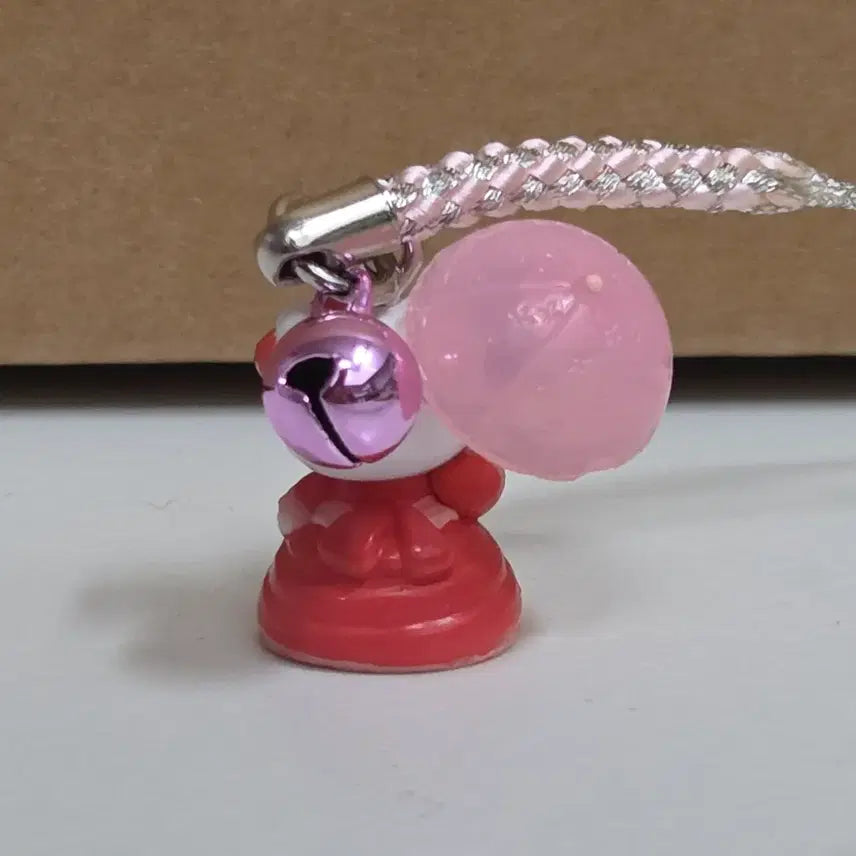 [BUNJANG] Hello Kitty Classic Lady Strap Charm - Kobe Limited / 고전 키티 스트랩 귀부인 양산 고베 한정