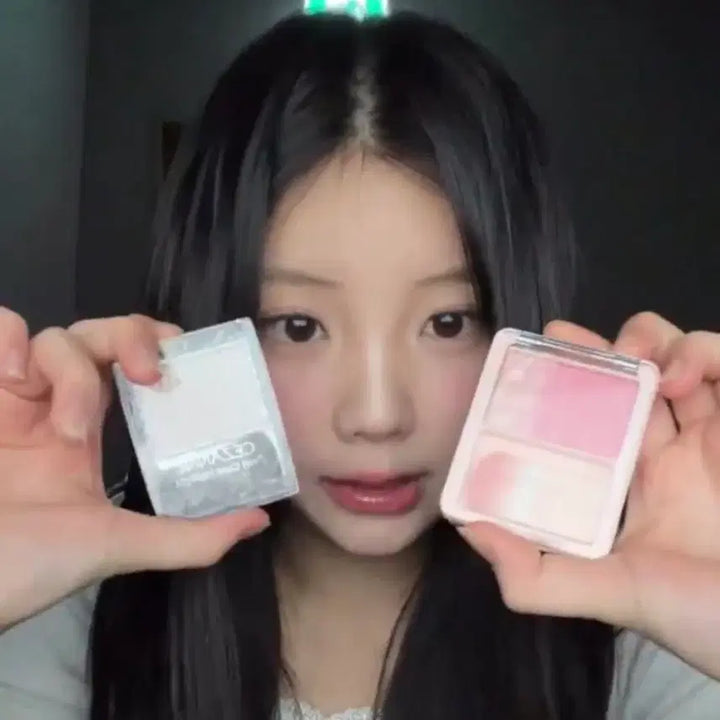 [BUNJANG] Revlon Eros Duo Cheek Highlighter 01 (Inspired by I&