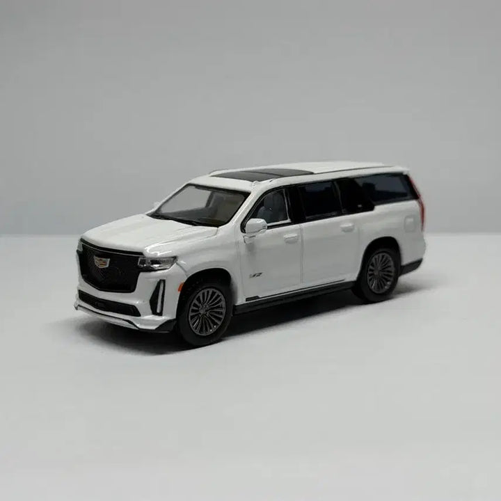 [BUNJANG] MASDI Cadillac Escalade 1/64 Scale White Die-cast Model / MASDI (마쓰디) 캐딜락 에스컬레이드 화이트 1/64 모형