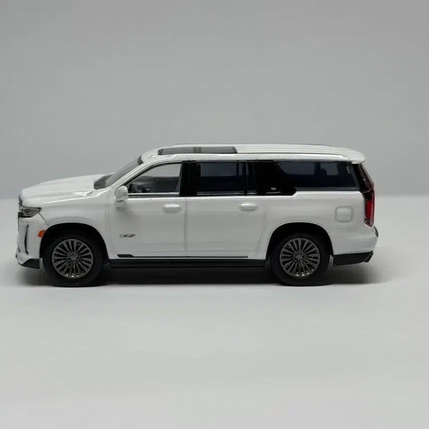 [BUNJANG] MASDI Cadillac Escalade 1/64 Scale White Die-cast Model / MASDI (마쓰디) 캐딜락 에스컬레이드 화이트 1/64 모형
