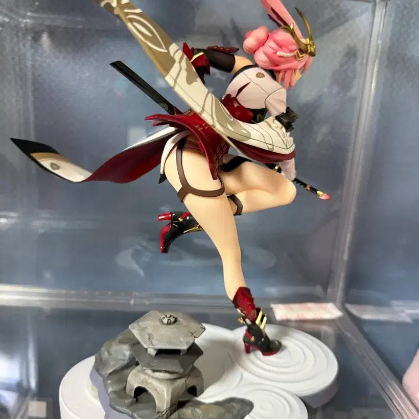 [BUNJANG] MiHoYo Honkai Impact 3rd Yae Sakura Crimson Impulse Ver. 1/8 Scale Figure / MiHoYo 1/8스케일 붕괴3rd 야에 사쿠라 진염행혼Ver.