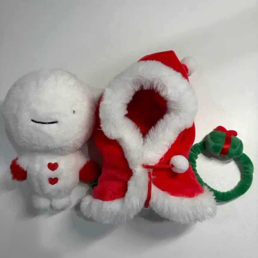 [BUNJANG] BOYNEXTDOOR Woongie Doll Santa Outfit Bundle Set / 보이넥스트도어 운아기 인형 산타 옷
