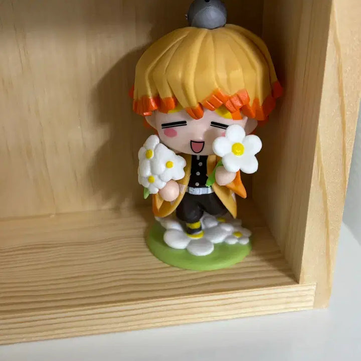 [BUNJANG] Demon Slayer Zenitsu Bundle Set / 귀멸의칼날 젠이츠(인형+피규어) 일괄 판매