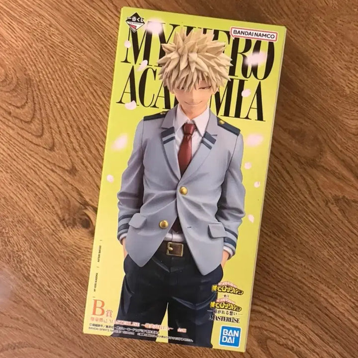 [BUNJANG] My Hero Academia Bakugo Uniform Figure (Sealed) / 나히아 교복 바쿠고 피규어