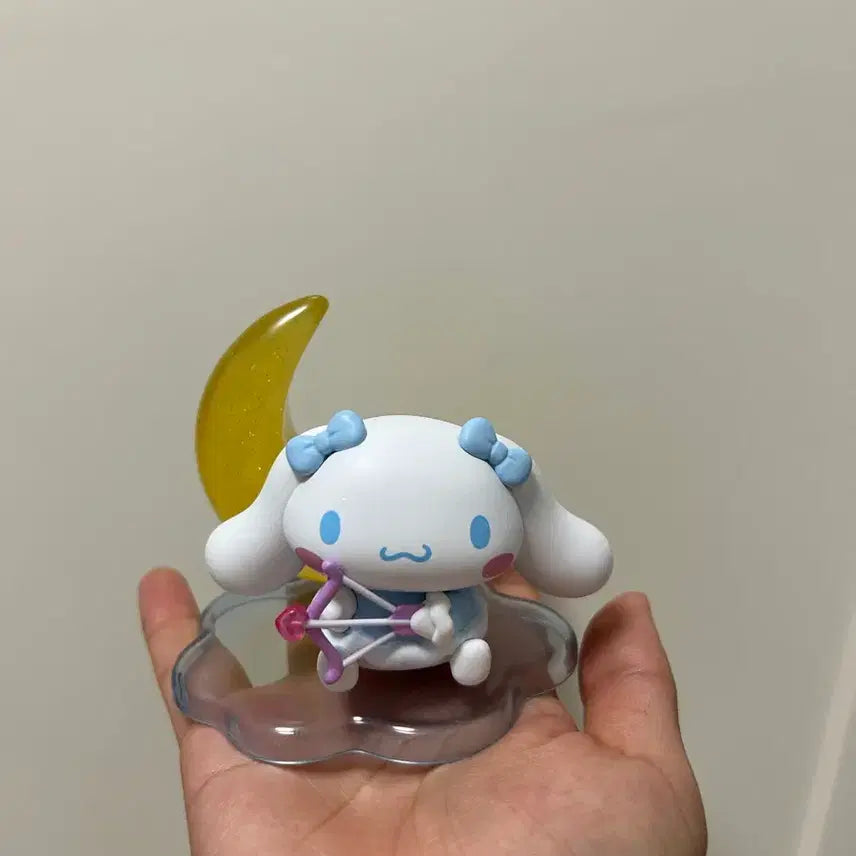 [BUNJANG] Cinnamoroll Moon Figure / 시나모롤 달 피규어