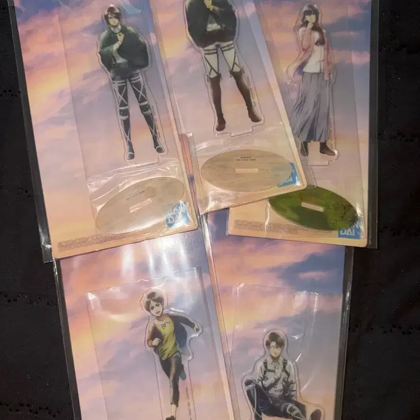 [BUNJANG] Attack on Titan Ichiban Kuji E Prize Acrylic Stand Full Set / 일괄)진격의 거인 제일복권 E상 아크릴 스탠드 쿠지 풀셋