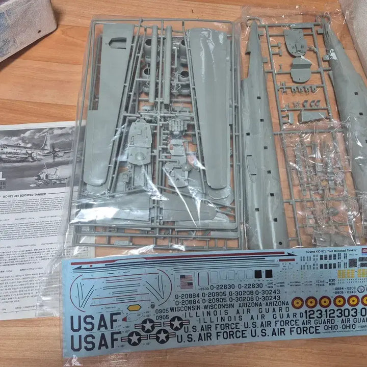 [BUNJANG] Academy 1/72 KC-97L / 아카데미과학 1/72 KC-97L