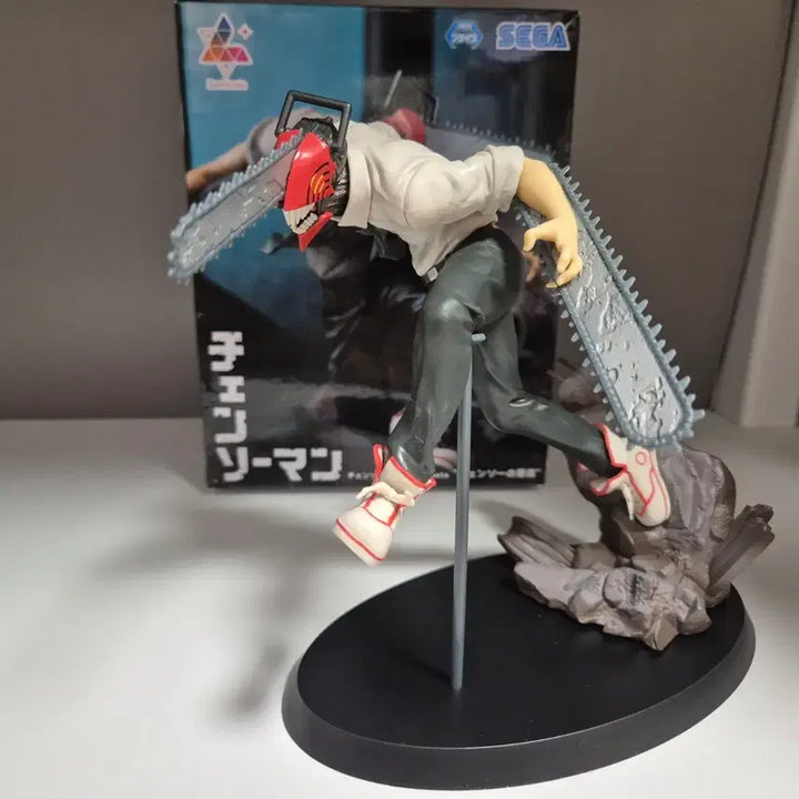 [SOLD OUT] 세가 체인소맨 루미나스타 피규어