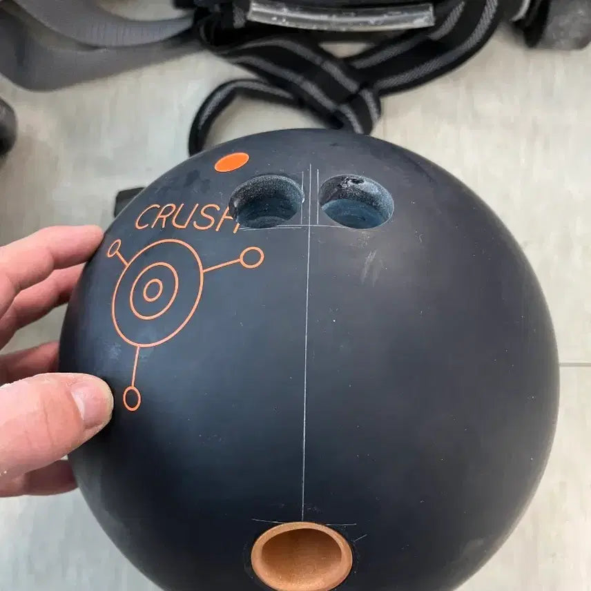 [BUNJANG] Bowling Ball Crush Black Urethane 15lb / [볼링공] 크러쉬 블랙 우레탄