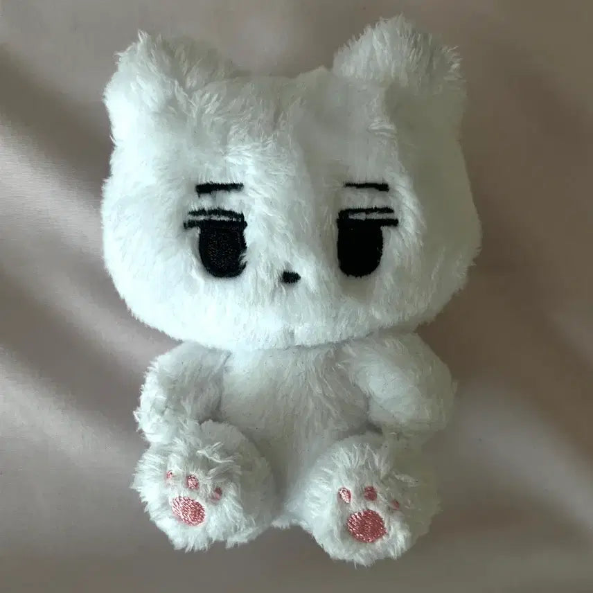 [SOLD OUT] 이달의소녀 루셈블 김현진 고양이 인형