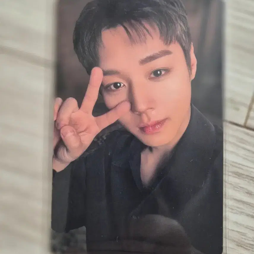 [SOLD OUT] 박지훈 기영이 숯불두마리치킨 포카