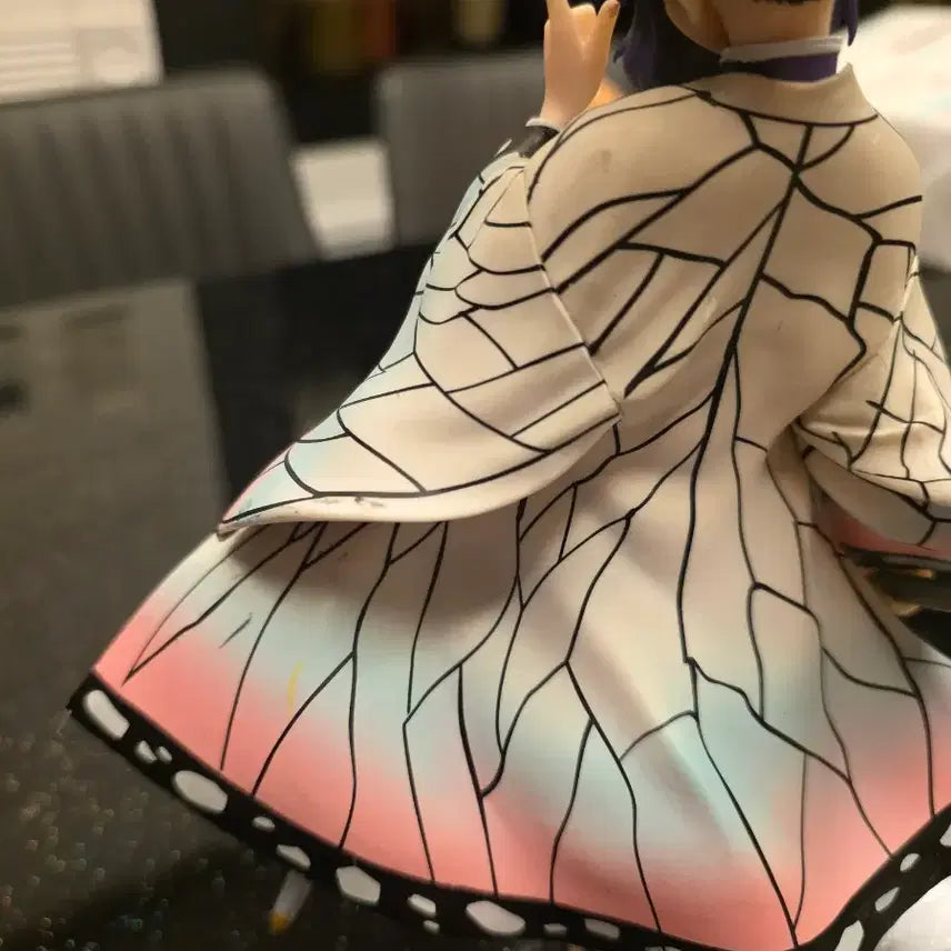 [BUNJANG] Demon Slayer Shinobu Kocho Figure / 귀멸의 칼날 코쵸우 시노부 피규어