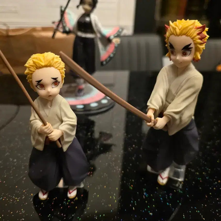 [BUNJANG] Demon Slayer Rengoku Brothers Figure / 귀멸의 칼날 렌고쿠 형제 피규어