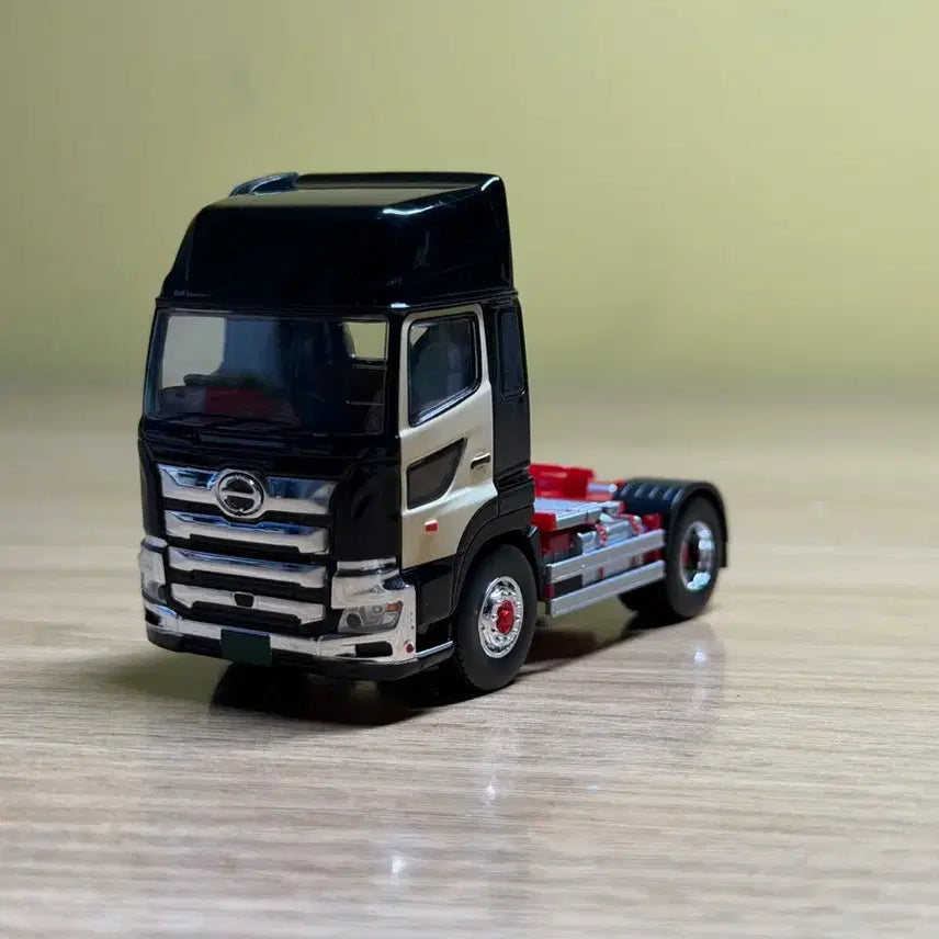 [BUNJANG] Tomica Limited Vintage Neo Hino Profia Trailer 1/64 Scale / 토리빈 히노 프로피아 트레일러