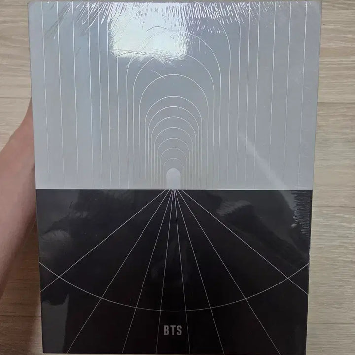 [BUNJANG] BTS MAP OF THE SOUL ON:E Special Concept Photobook / 방탄 맵오브더소울컨셉포토북 MAP OF THE SOUL ON:E 스페셜