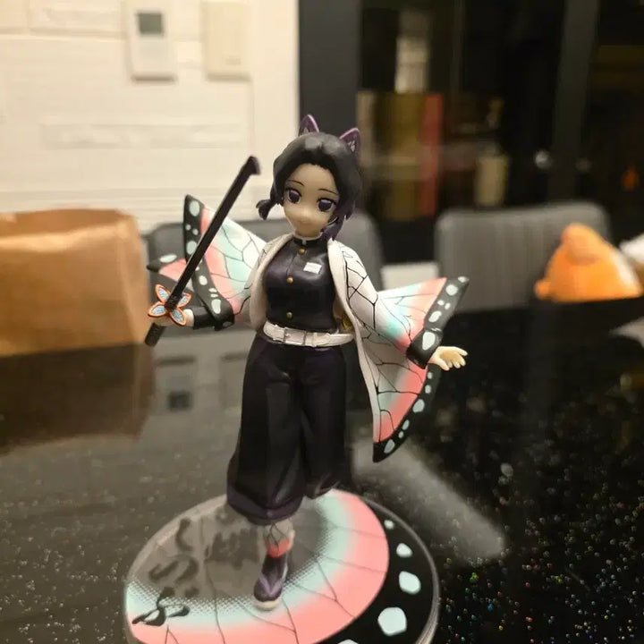 [BUNJANG] Demon Slayer Shinobu Kocho Figure / 귀멸의 칼날 코쵸우 시노부 피규어
