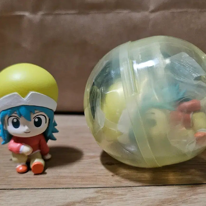 [BUNJANG] Hunter x Hunter - Suwarasetei Girl Figure Gacha (Sealed) / (미개봉) 헌터헌터 스와라세타이 걸 피규어 가챠 폰즈 판매 네온 교환