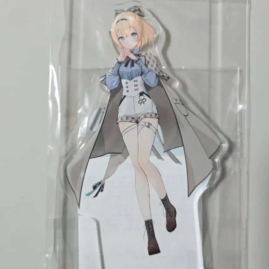 [BUNJANG] Hololive Kazama Iroha Detective Acrylic Stand / 홀로라이브 카자마 이로하 탐정 아크릴스탠드