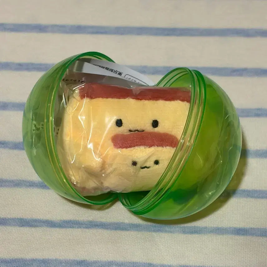 [BUNJANG] Warurugi Castella Gacha (Plush) / 와루루기 사이좋은 음식 가챠(카스테라)