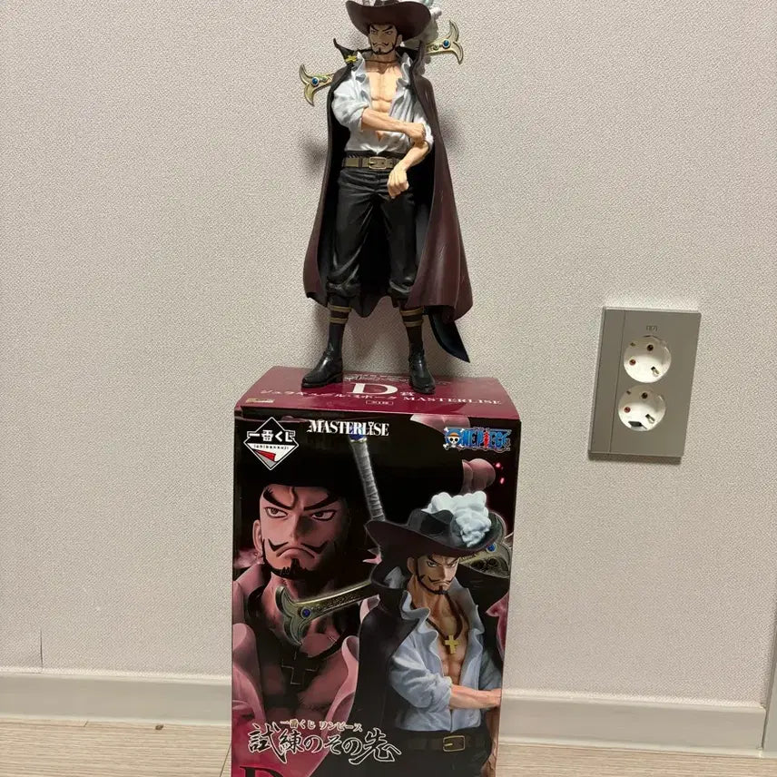 [BUNJANG] Ichiban Kuji Mihawk D Prize Figure / 제일복권 미호크 D상 팝니다.
