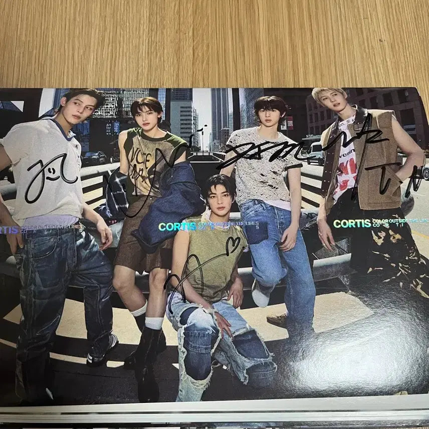 [BUNJANG] Curtiss Signed Album / 코르티스 싸인 앨범 양도