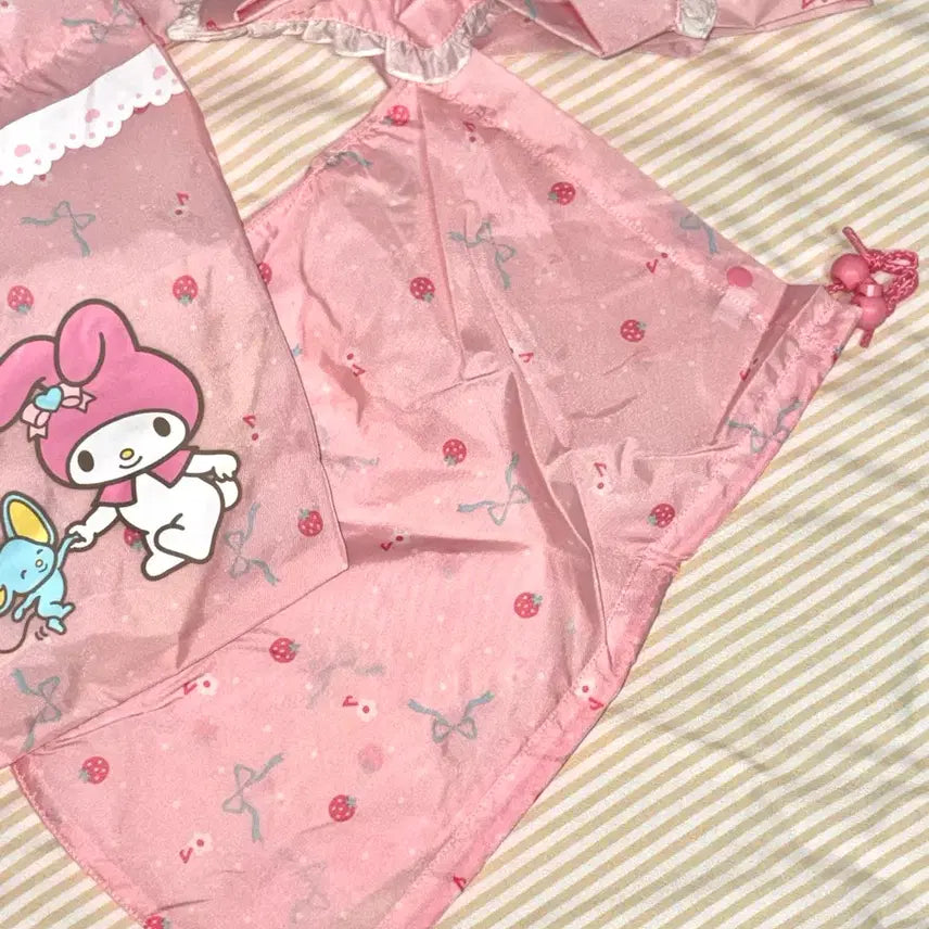 [BUNJANG] Vintage My Melody Raincoat Bag Pouch Set / 고전 마이멜로디 우비 가방 파우치 세트