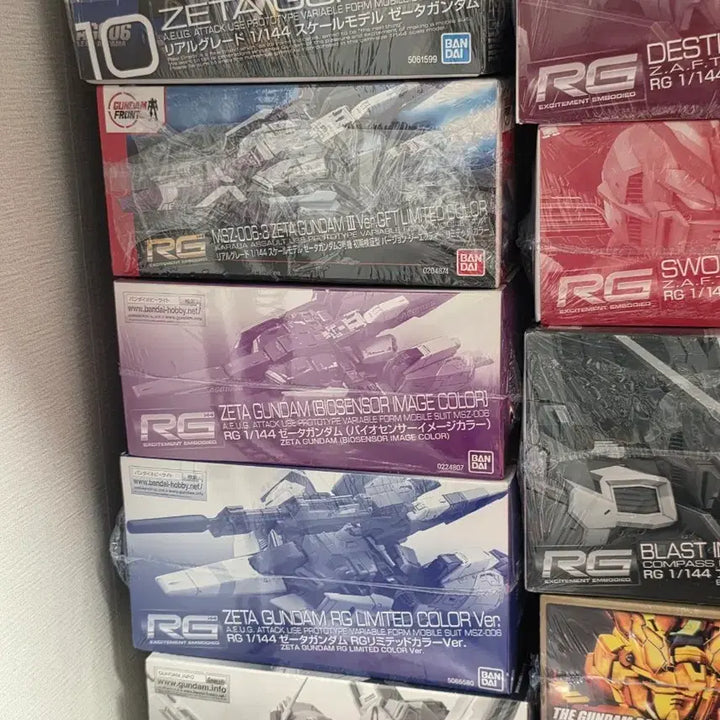 [BUNJANG] Bandai RG Zeta Gundam Series (Sealed) / RG 제타 건담 시리즈 (미개봉)