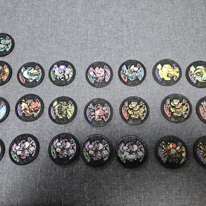 [BUNJANG] Yo-kai Watch Japanese Ver. Buster Medals / 요괴워치 일판 버스터즈, 삼국지 메달
