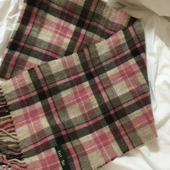 [BUNJANG] Eastboy Muffler Scarf / 일녀 라떼갸루 딸초 핀터깔 이스트보이 머플러 목도리