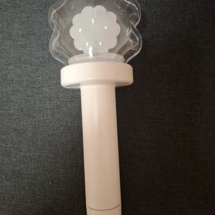 [BUNJANG] fromis_9 Official Lightstick (Ver.2) / 프로미스나인 공식 응원봉 (Ver.2) 판매