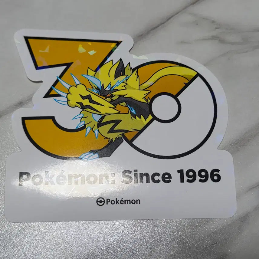 [BUNJANG] Pokemon 30th Anniversary Logo Sticker Zeraora / 포켓몬 30주년 로고 스티커 제라오라 판매합니다.