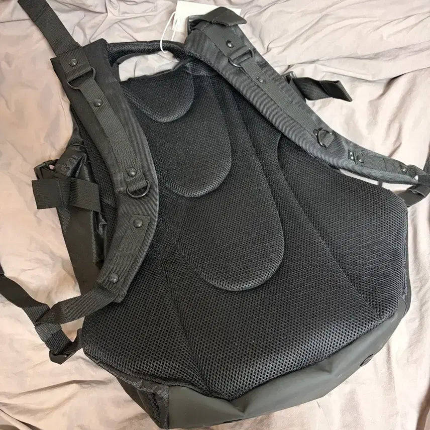 [BUNJANG] GRAILZ Black Backpack Bag / GRAILZ 블랙 백팩 가방