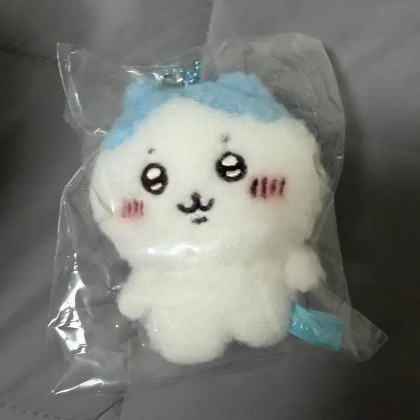 [BUNJANG] Chiikawa Fuwa Fuwa Mascot Hachiware Chjima (Reissue) / 치이카와 후와후와 마스코트 하치와레 중치마 재판분