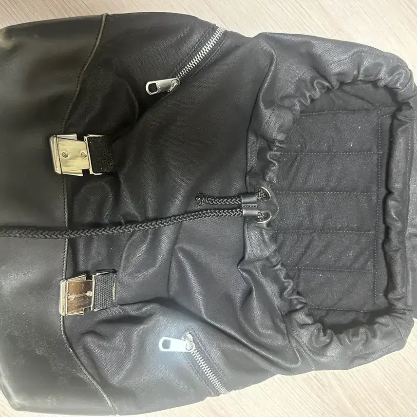 [BUNJANG] APC Black Backpack / APC백팩