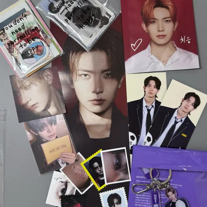 [BUNJANG] ENHYPEN Heeseung Bundle Set with Album Official Goods and Extras / evan 에반 / 희승 포카+엘범 공굿들 일괄 + 덤 전부