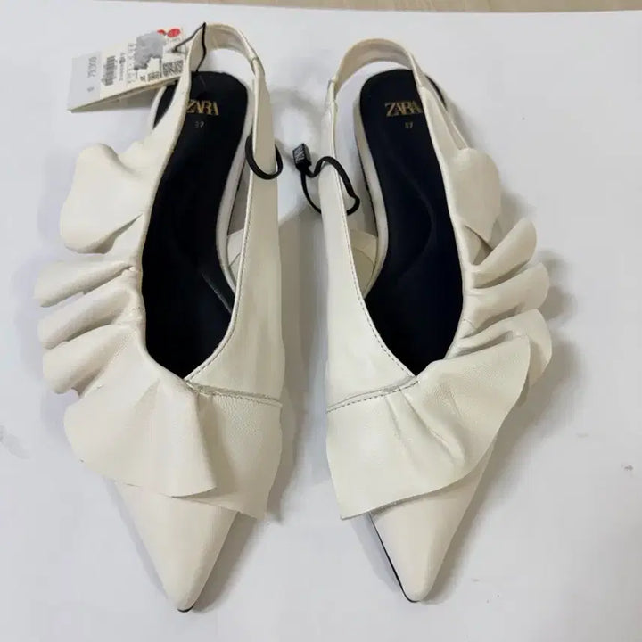 [BUNJANG] ZARA White Frill Mules Slingbacks / 자라 ZARA 화이트 프릴 뮬 슬링백
